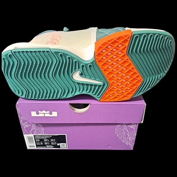 Lebron Witness 8 - Picture 6 of 6
